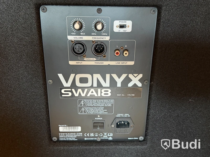 Komplett ljudsystem Vonyx, med 4 högtalare, 2 bas, mixerbord och ljus