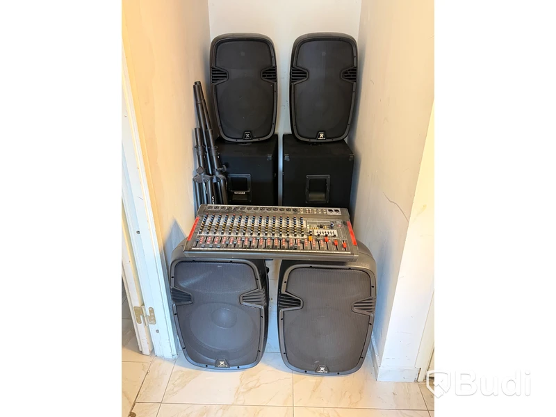 Komplett ljudsystem Vonyx, med 4 högtalare, 2 bas, mixerbord och ljus