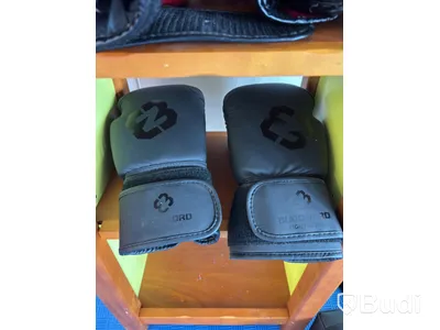 Lot of boxing equipment