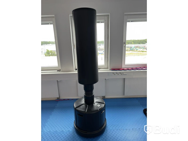 Budo Nord free-standing training bag
