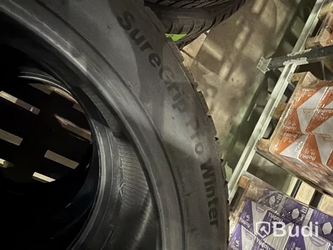 4 stycken vinterdäck SureGrip Pro Winter 285/40R22 110V