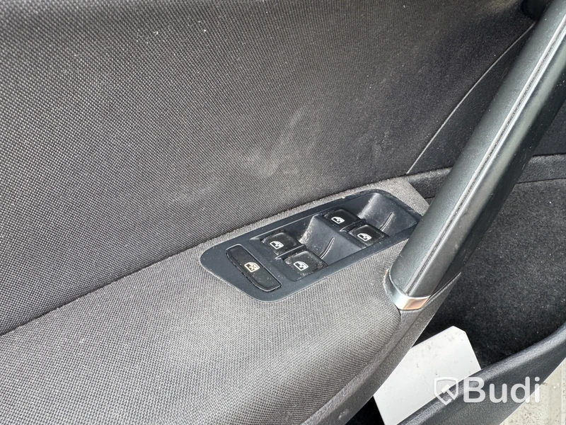 Volkswagen Golf Sportscombi 1.0 TSI DSG -2017 | Dragkrok