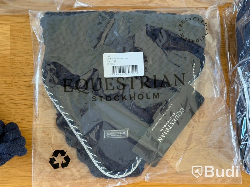 Dressage saddle pad, leg wraps and ear bonnet, Equestrian Stockholm, black/navy