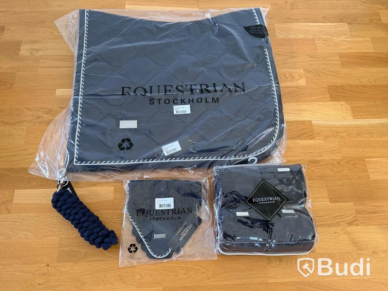 Dressage saddle pad, leg wraps and ear bonnet, Equestrian Stockholm, black/navy