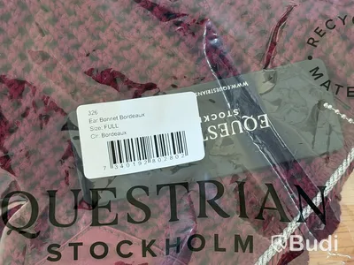 Jumping saddle pad, leg wraps and ear bonnet, Equestrian Stockholm, burgundy