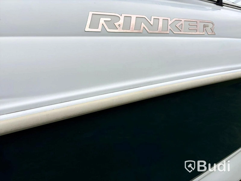Motorbåt Rinker Captiva | 7,2m | Mercruiser V8