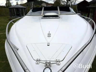 Motorbåt Rinker Captiva | 7,2m | Mercruiser V8