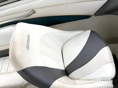 Motorbåt Rinker Captiva | 7,2m | Mercruiser V8