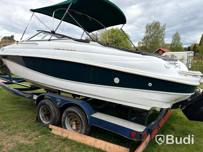 Motorbåt Rinker Captiva | 7,2m | Mercruiser V8