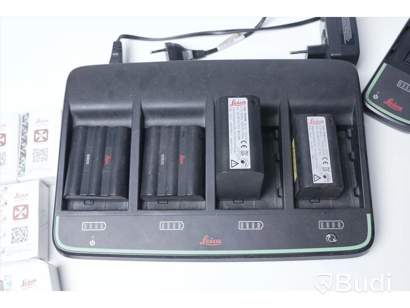 Parti med laddare och batterier - Leica