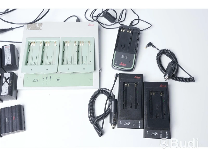 Parti med laddare och batterier - Leica