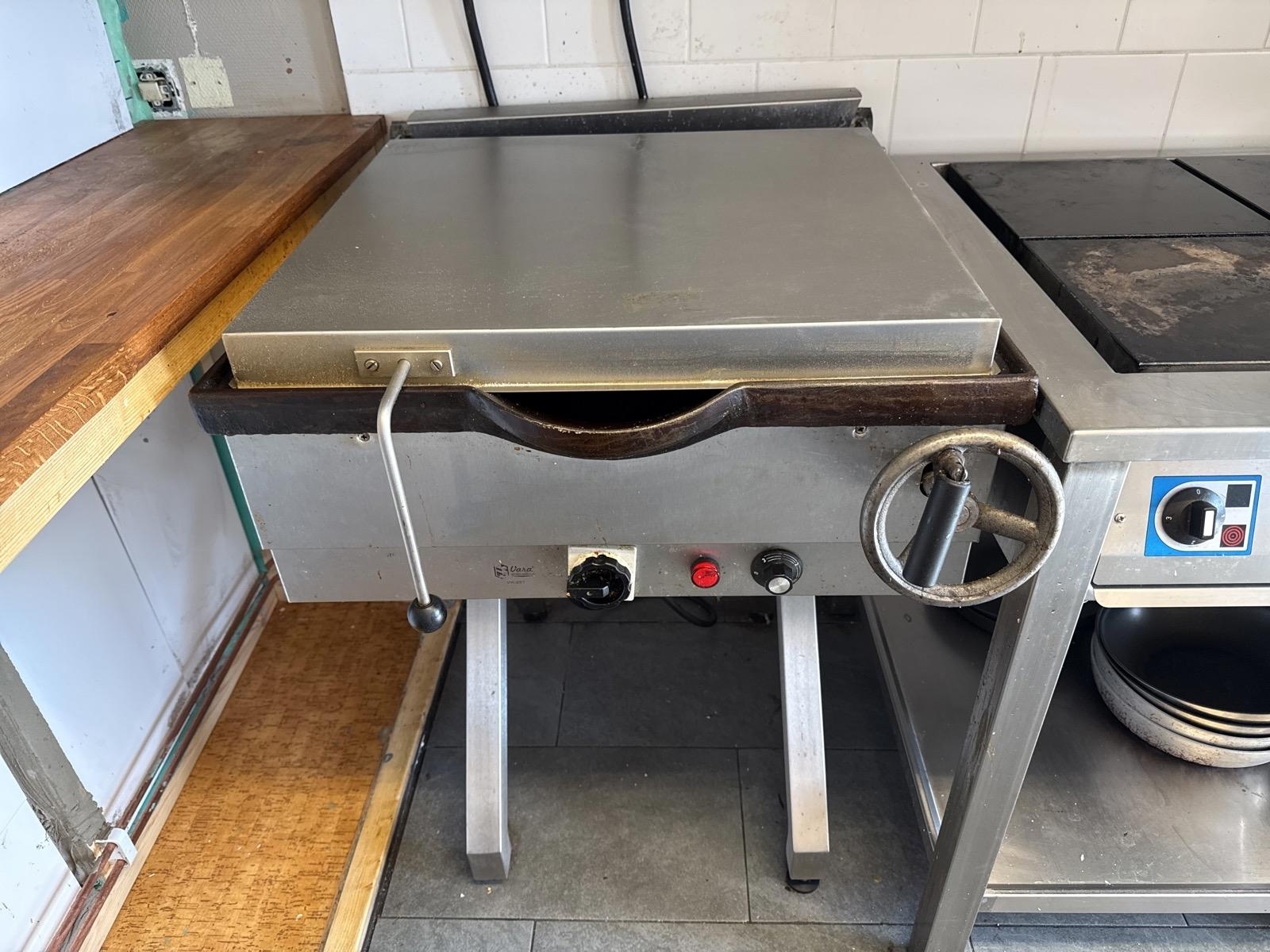 Tippbart stekbord Vara VK-25T | 2020