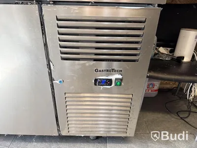 Rostfri kylbänk GastroTech | 4 dörrar