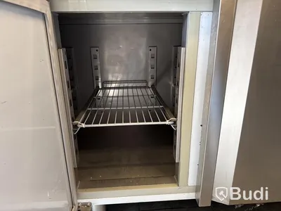 Rostfri kylbänk GastroTech | 4 dörrar
