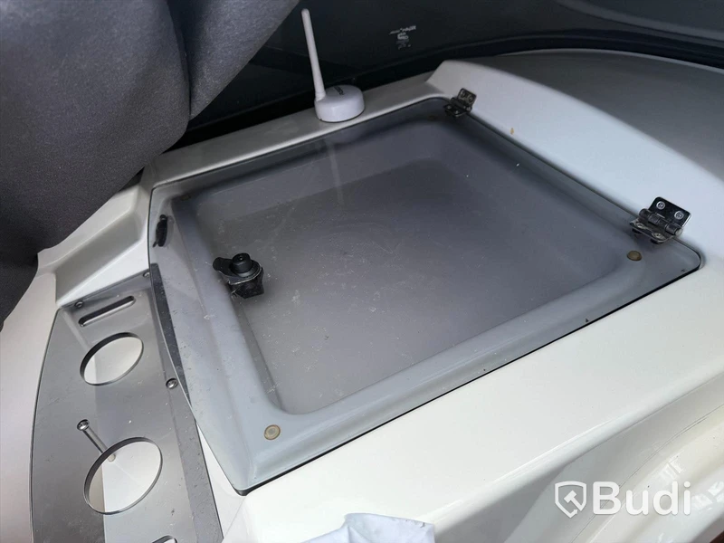 Uttern D77 med Mercury F 250 -2019