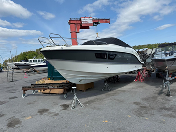 Uttern D77 med Mercury F 250 -2019
