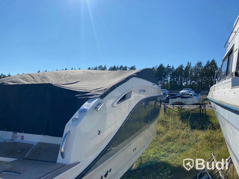 Uttern D77 med Mercury F 250 -2019