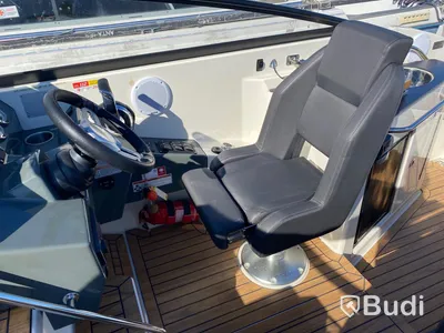 Uttern D77 med Mercury F 250 -2019