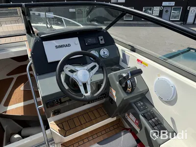 Uttern D77 med Mercury F 250 -2019