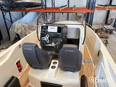 Uttern D77 med Mercury F 250 -2019