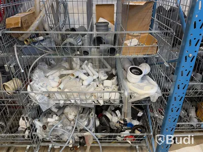 Stort sortiment delar för VVS, bl.a. rörkopplingar, blandare, slang, cirkulationspumpar m.m.