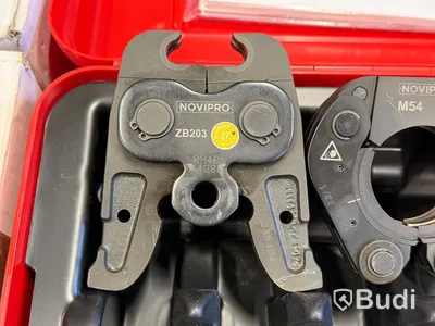 Pressverktyg, Novopress ACO203XL BT, med 6st käftar
