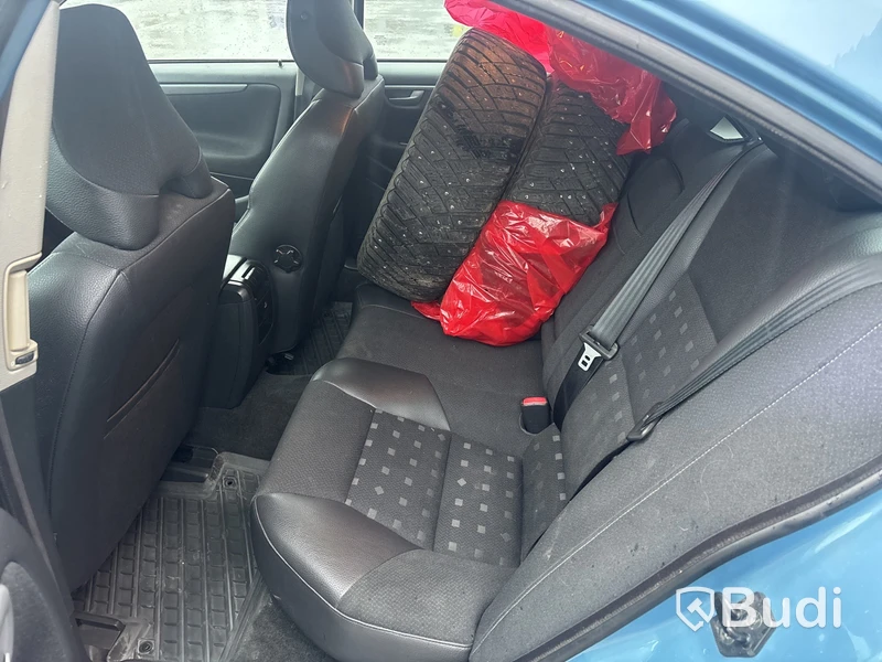 Personbil VOLVO R + S60 -2005 | BENSIN