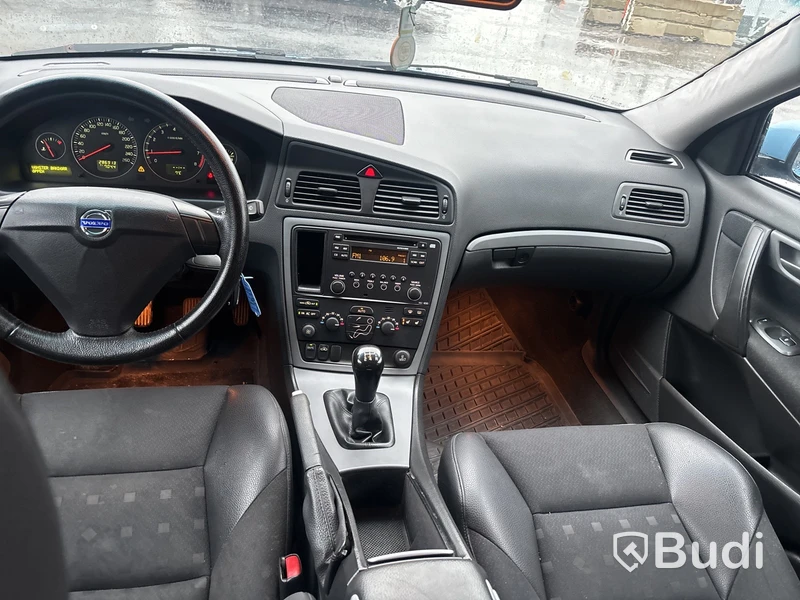 Personbil VOLVO R + S60 -2005 | BENSIN