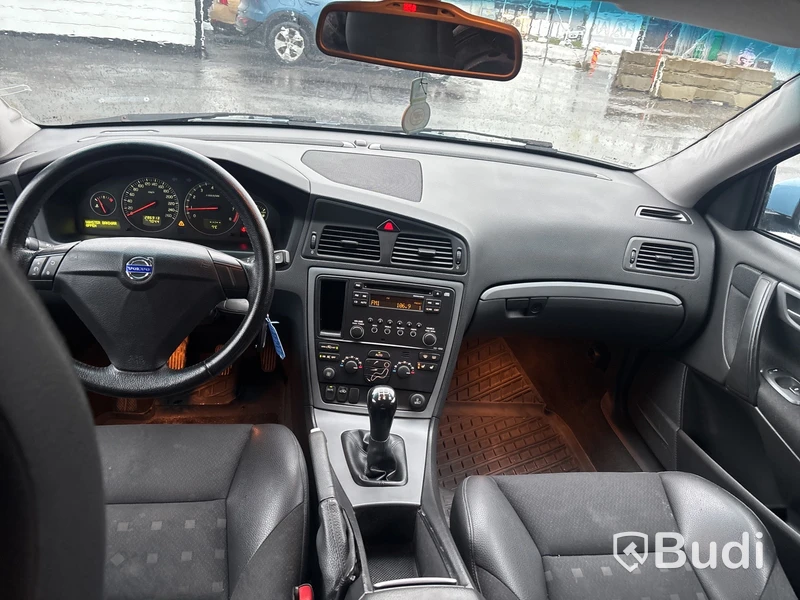 Personbil VOLVO R + S60 -2005 | BENSIN