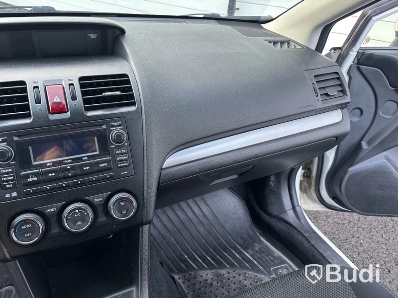 Personbil SUBARU, G4 SUBARU XV -2012 Reparationsobjekt