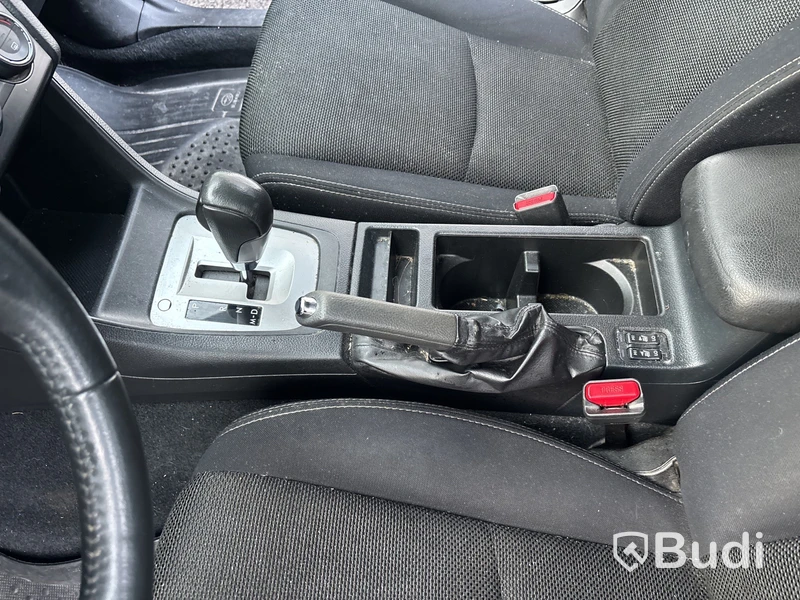 Personbil SUBARU, G4 SUBARU XV -2012 Reparationsobjekt