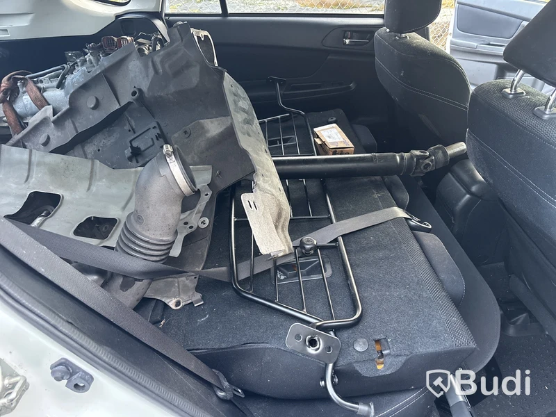 Personbil SUBARU, G4 SUBARU XV -2012 Reparationsobjekt