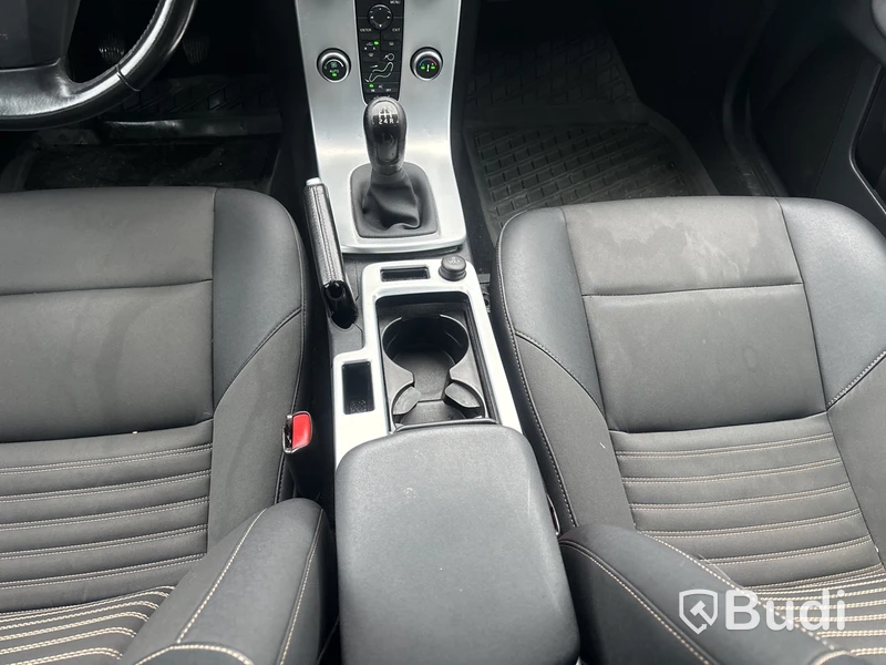 Personbil VOLVO M + V50 1.6 D -2010 | DIESEL