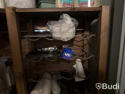 Kantiner, glas & förbrukningsmaterial.