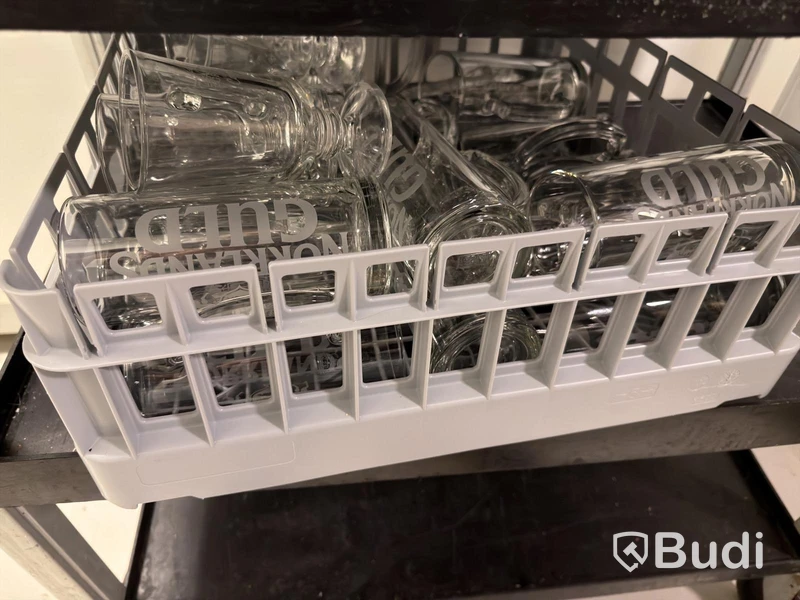 Glas, porslin, bestick, köksutrustning m.m. Stort Parti