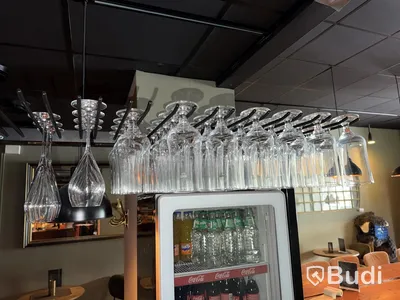 Glas, porslin, bestick, köksutrustning m.m. Stort Parti