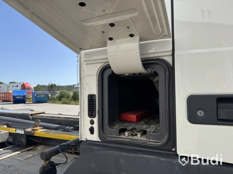 Hooklift truck Volvo FMX 410 6X2 I-Shift -2017 | JOAB 20-ton
