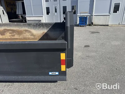 Lastväxlarflak Sisu 5,6m