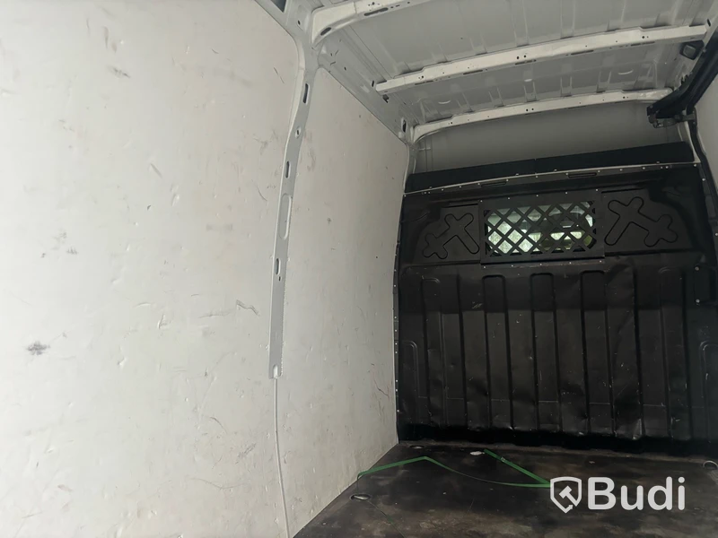 Skåpbil Iveco Daily 35S12 -2018