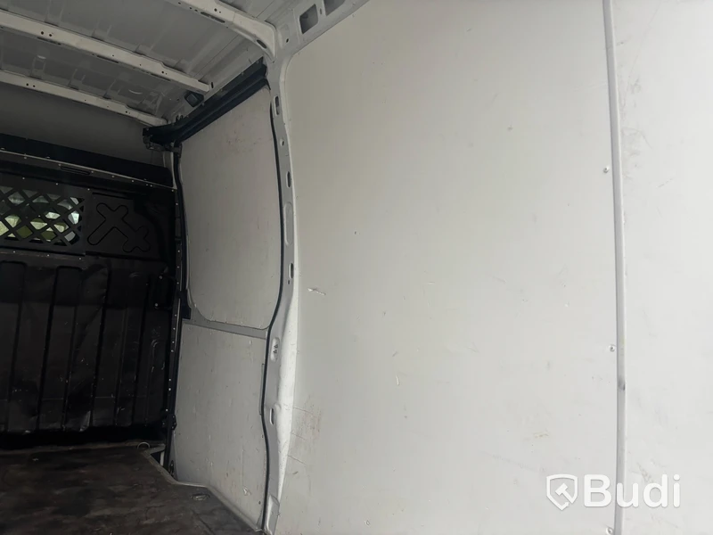 Skåpbil Iveco Daily 35S12 -2018