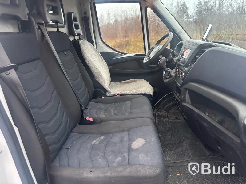 Skåpbil Iveco Daily 35S12 -2018