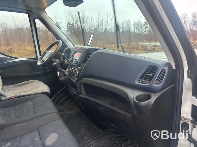 Skåpbil Iveco Daily 35S12 -2018