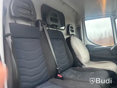 Skåpbil Iveco Daily 35S12 -2018