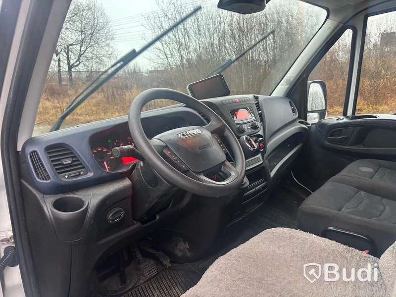 Skåpbil Iveco Daily 35S12 -2018