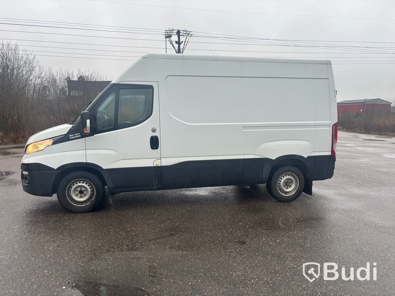 Skåpbil Iveco Daily 35S12 -2018
