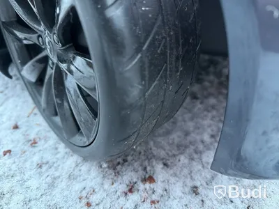 Tesla model S, elbil, barn upp till 8år, laddare