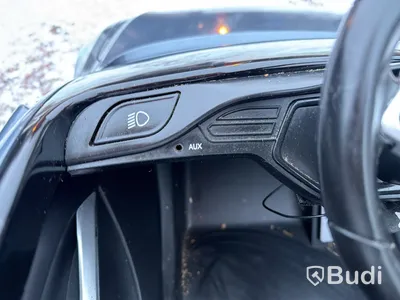 Tesla model S, elbil, barn upp till 8år, laddare