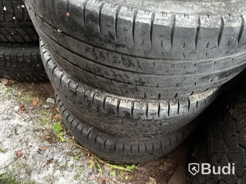 Hjul med fälgar, 235/65R16C