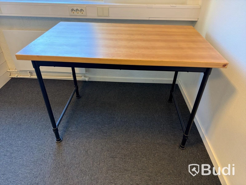 3 desks with chairs