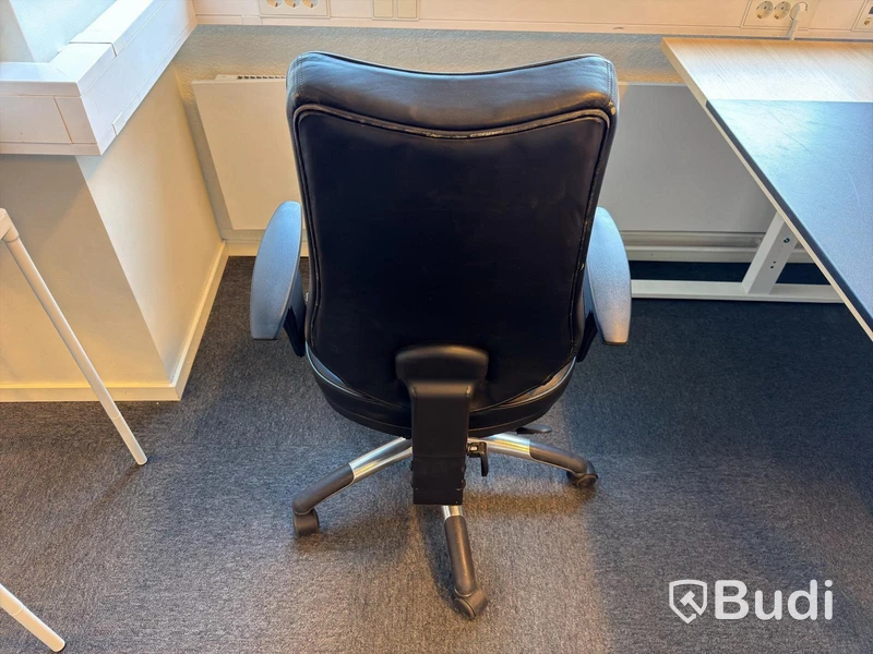 3 desks with chairs